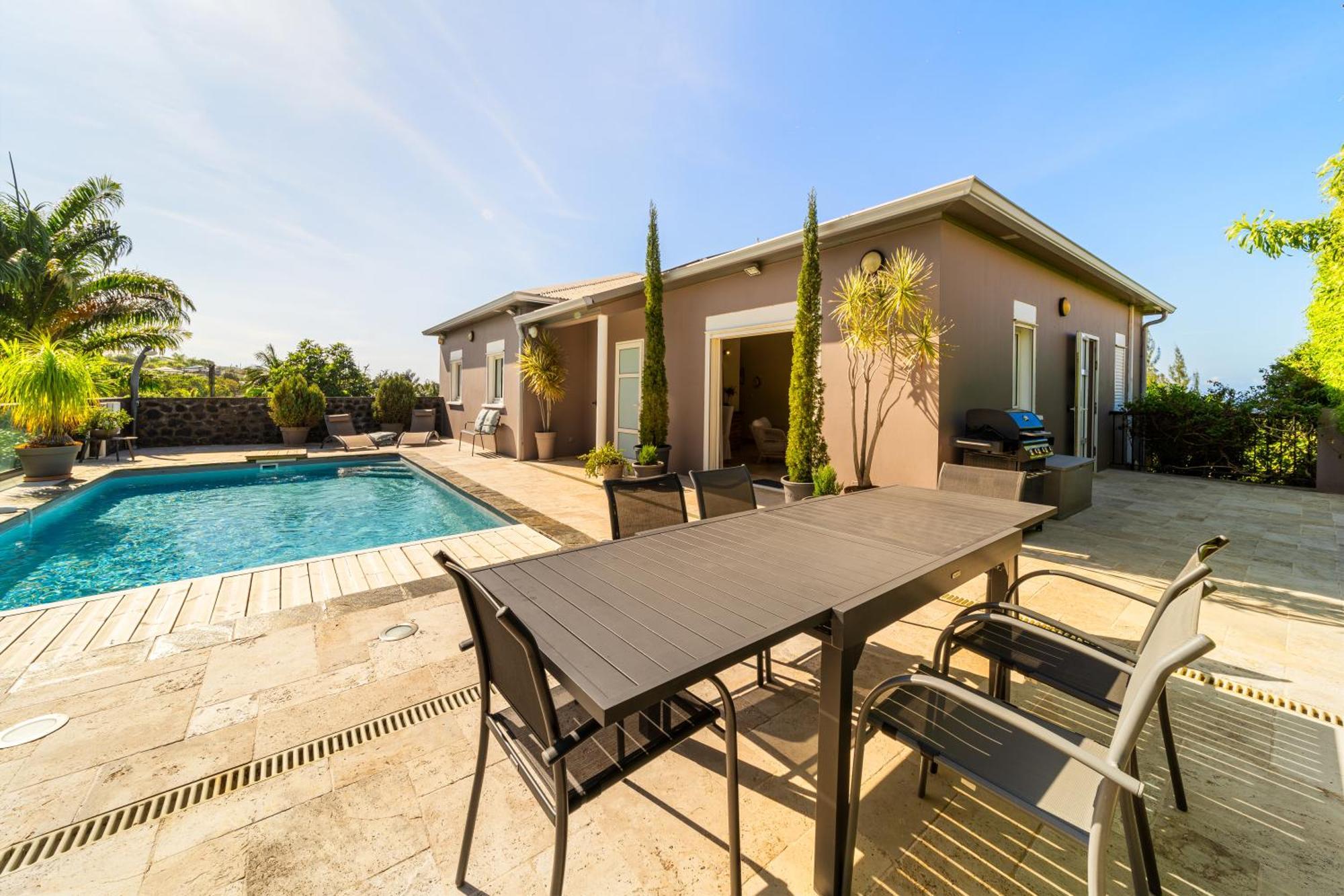 Villa Avec Piscine Vue Mer Et Montagne, En Pleine Nature แซ็ง-โฌเซฟ ภายนอก รูปภาพ